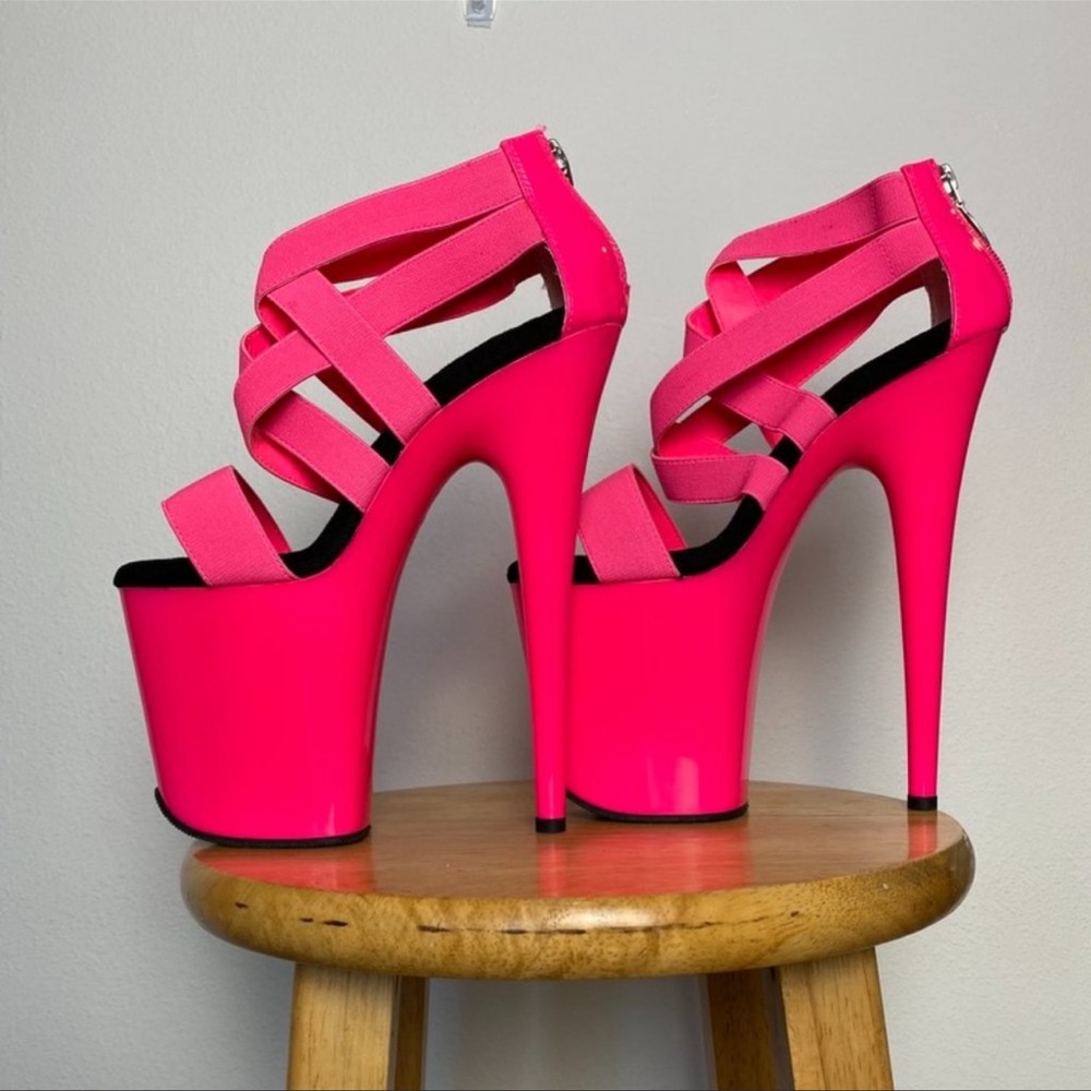 Bright pink dancer shoes! Brand new
